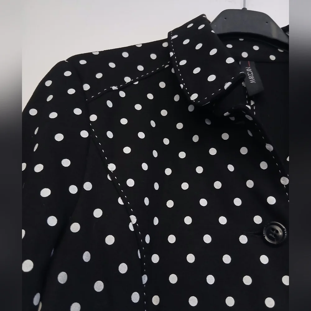 Marc Cain Black and White Polka Dot Knit Blazer.Size 4 - Picture 6 of 12